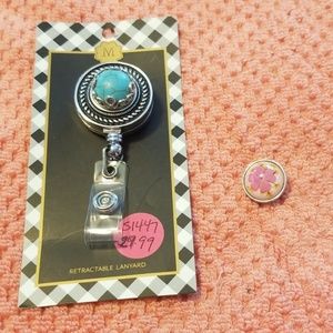 Lanyard with interchangeable snaps